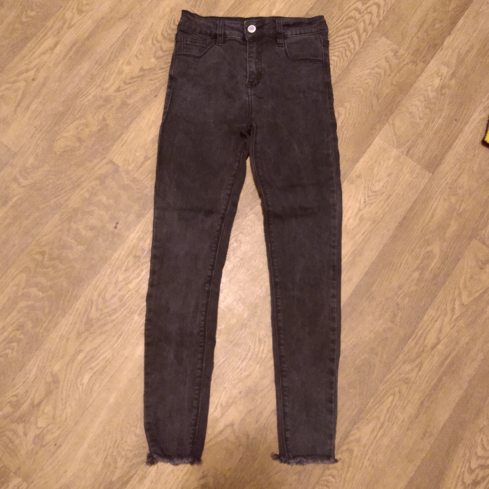 3/$15 Skinny high rise jeans